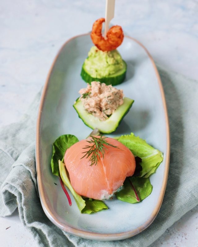 Ben je nog op zoek naar een lekker voorgerecht voor Kerst? Dan raad ik je deze lekkere vistrio aan 🐟. Mits je van vis houdt natuurlijk 😂. Smaakt heerlijk, ziet er TOP uit, wat wil je nog meer?⠀⠀⠀⠀⠀⠀⠀⠀⠀
⠀⠀⠀⠀⠀⠀⠀⠀⠀
#jaimyskitchen #vis #vistrio #kerstrecept #voorgerecht #lekkereten #gerooktezalm #garnaal #goodfoods #healthyrecipes #gezonderecepten #balanceiskey #foodtime⠀⠀⠀⠀⠀⠀⠀⠀⠀
⠀⠀⠀⠀⠀⠀⠀⠀⠀
https://jaimyskitchen.nl/vistrio-voorgerecht/